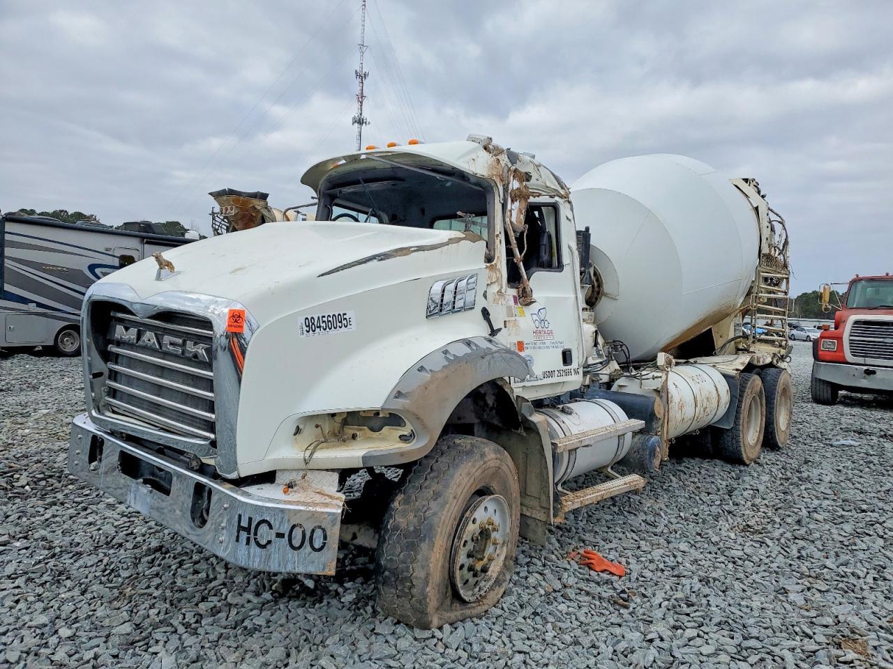 2018 Mack GU813 Ready MIX Truck