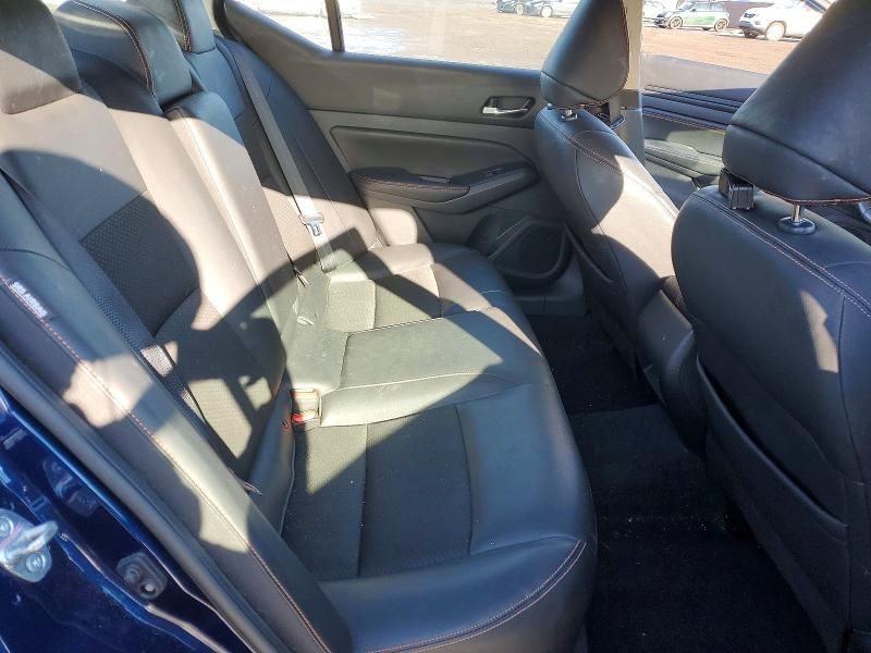 2021 Nissan Altima sr