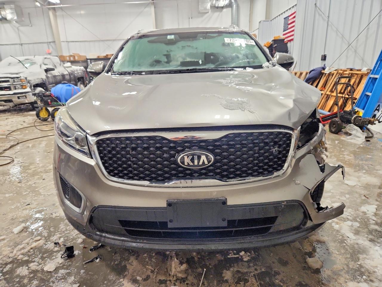 2017 KIA Sorento lx