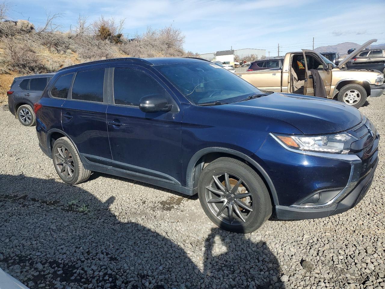 2020 Mitsubishi Outlander se