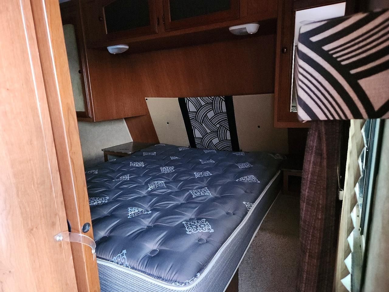 2014 Dutchmen 261BHS