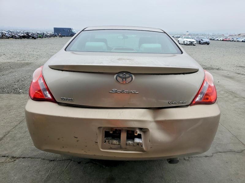 2004 Toyota Camry Solara se