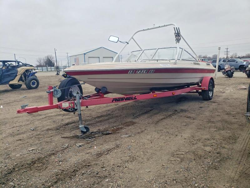1995 Reinell Boat