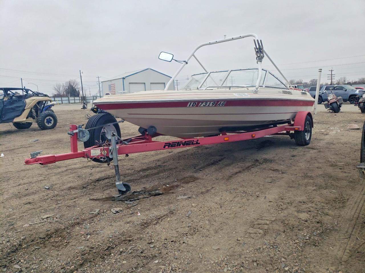 1995 Reinell Boat