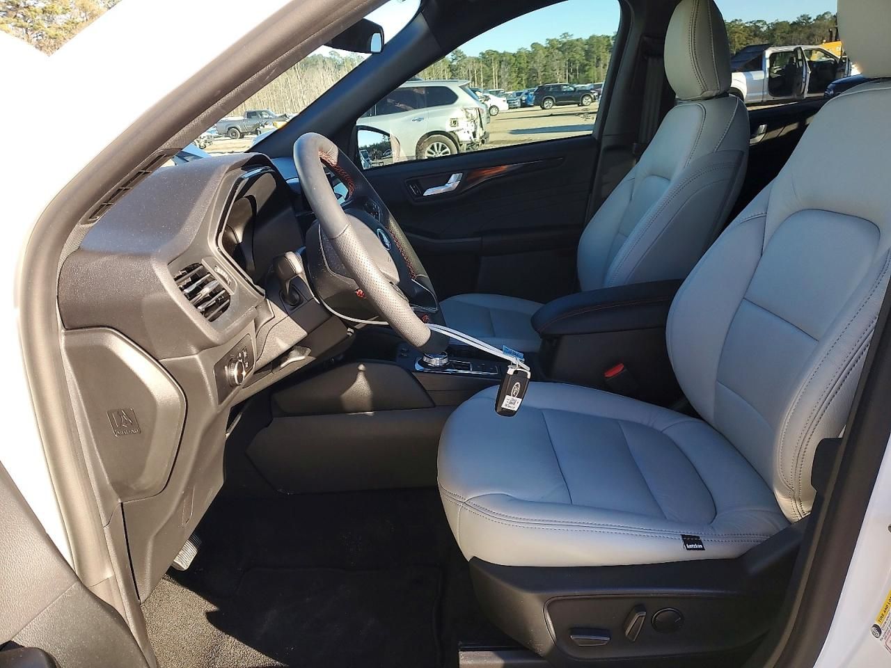 2025 Ford Escape st Line