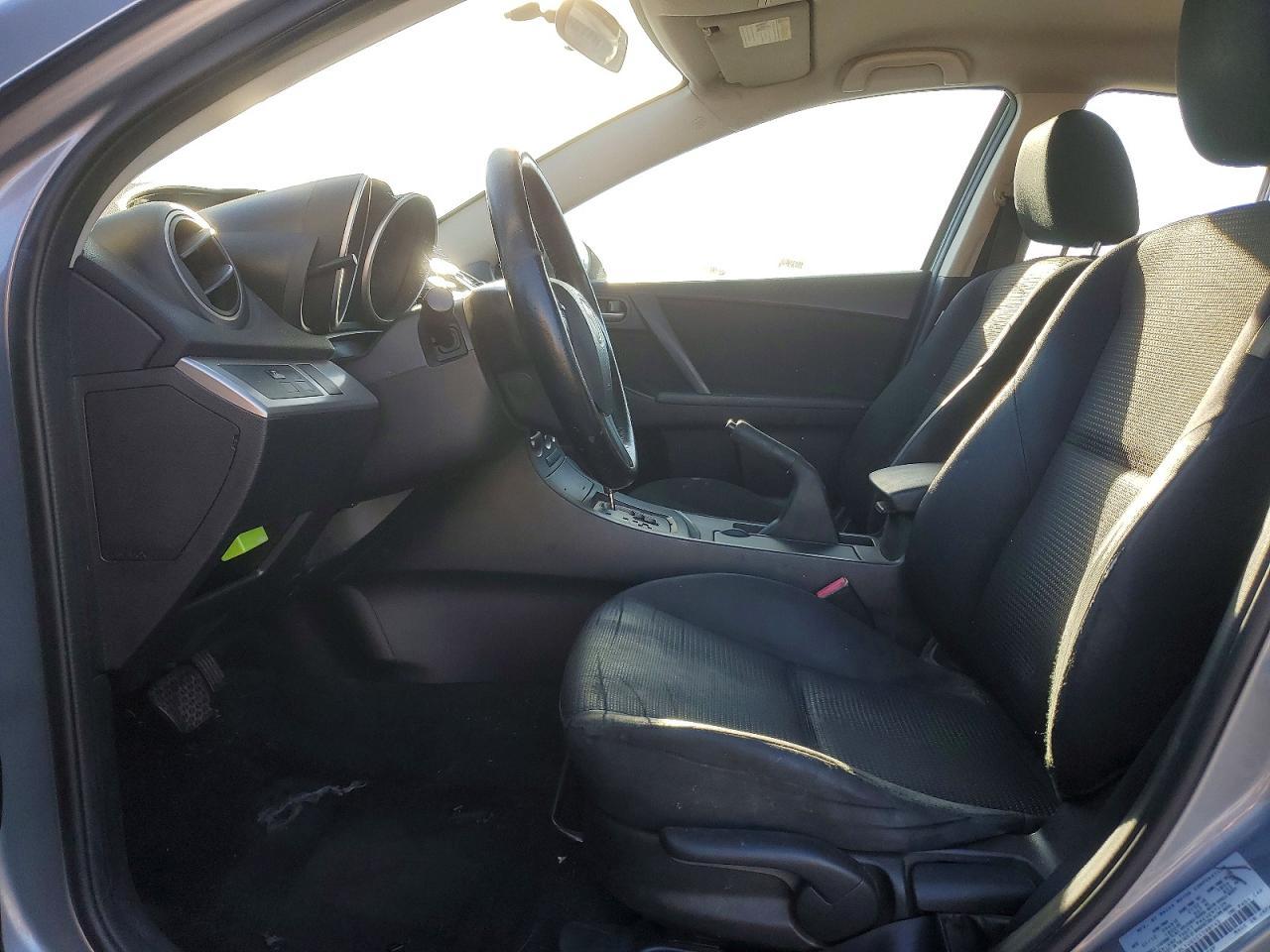 2012 Mazda 3 I