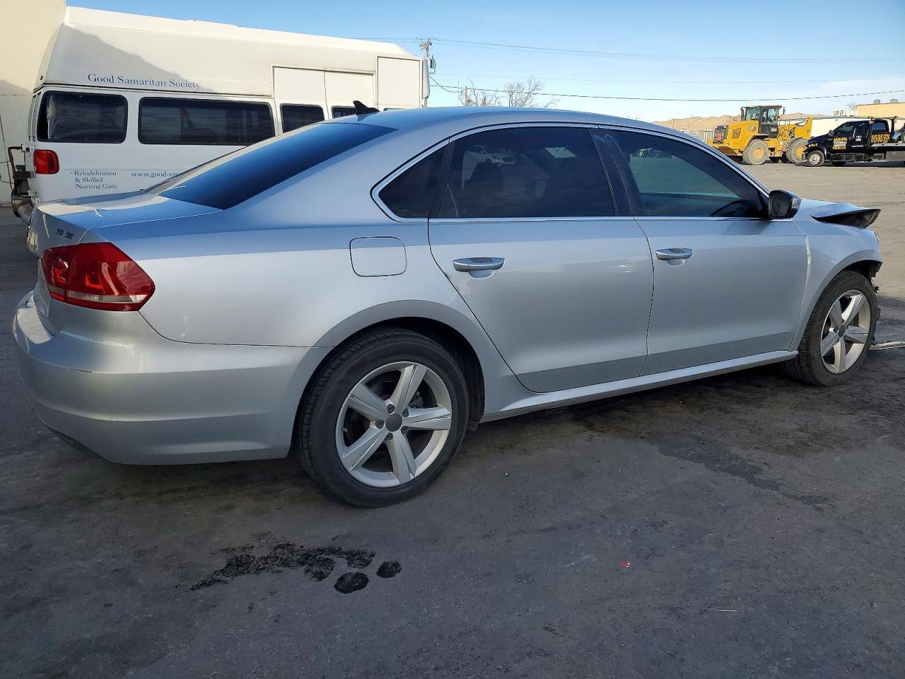 2013 Volkswagen Passat se