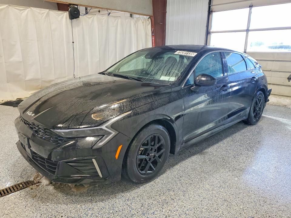 2025 KIA K5 lxs