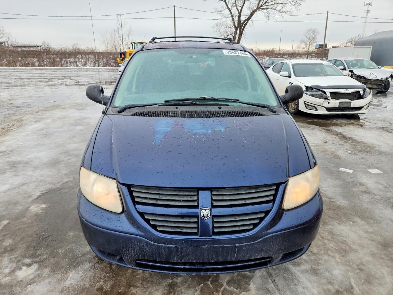 2005 Dodge Caravan se