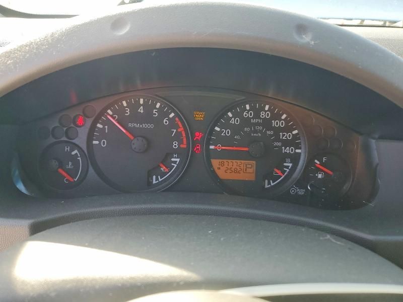 2007 Nissan Frontier Crew cab le