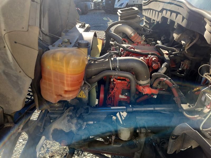 2021 International Mv607 Refrigerated box Truck