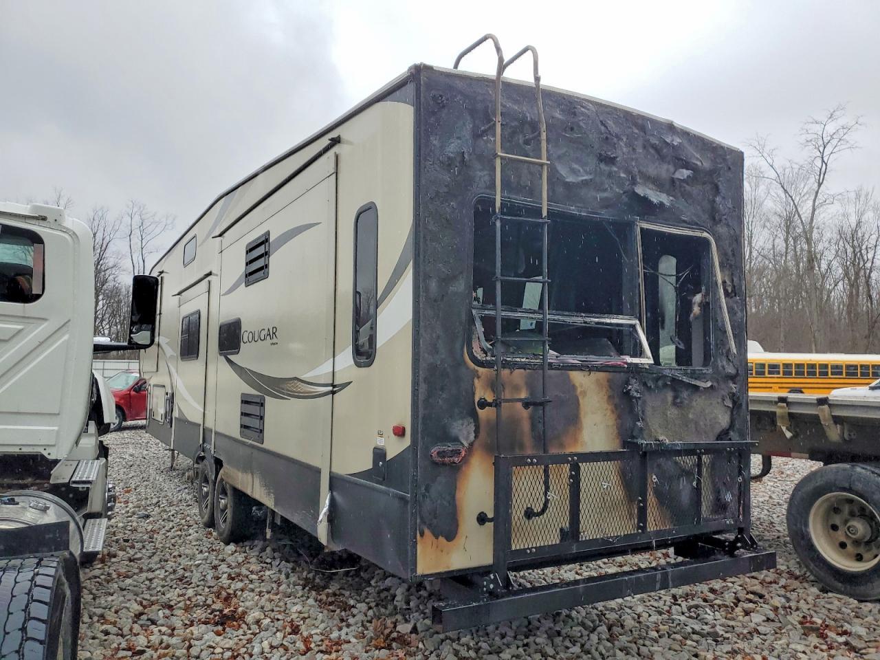 2019 Keystone Cougar Fif-rv