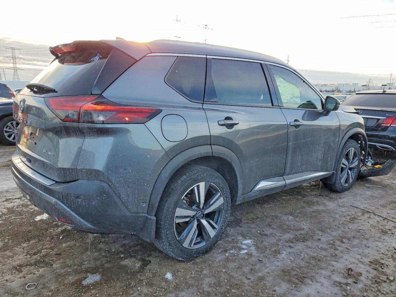 2023 Nissan Rogue sl
