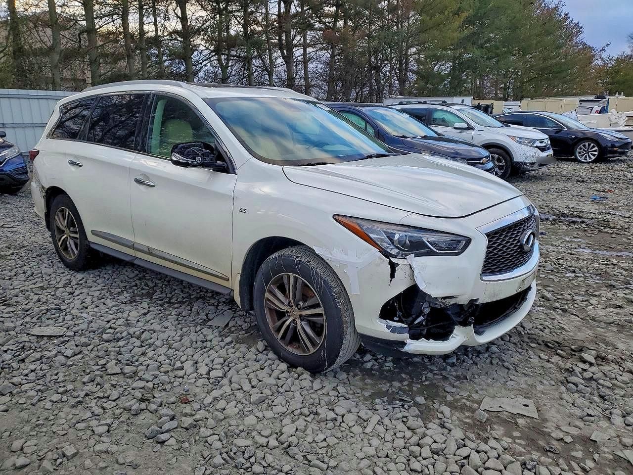 2018 Infinity Qx60 Base