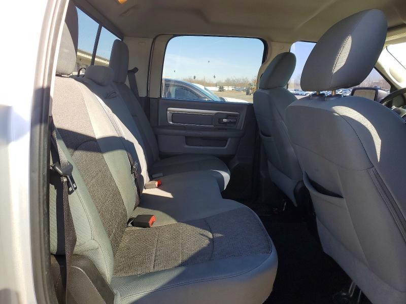 2015 Dodge RAM 1500 SLT