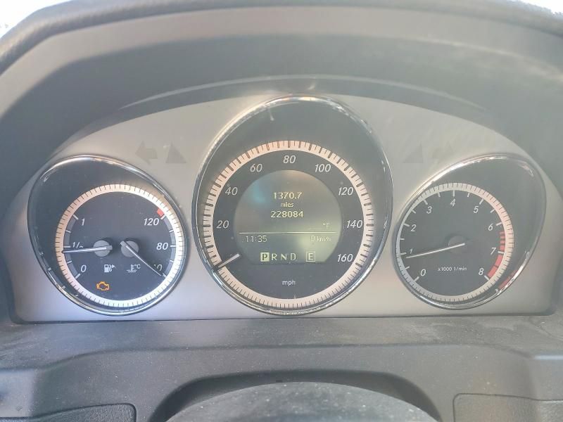 2011 Mercedes-Benz C300