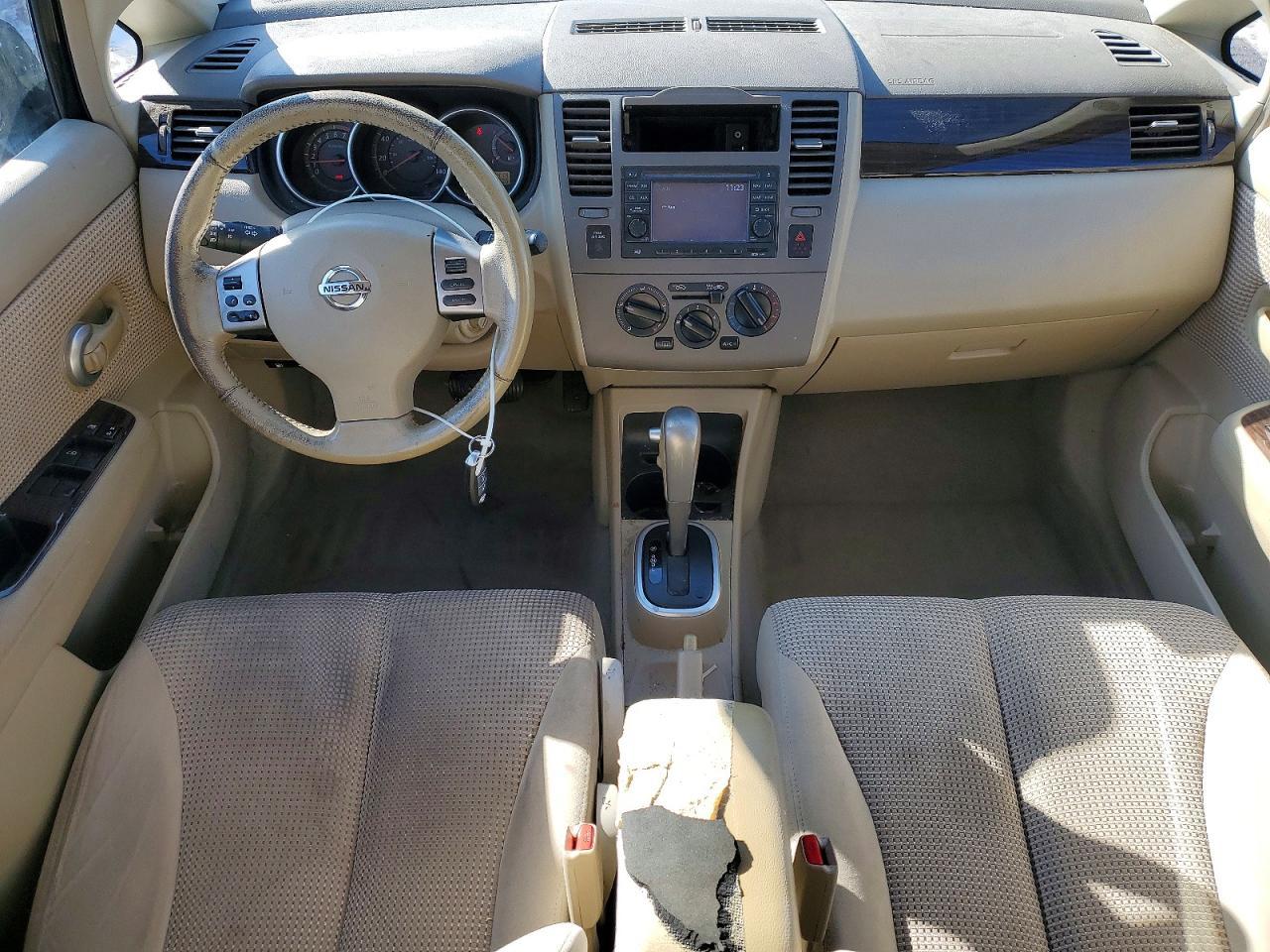 2012 Nissan Versa s