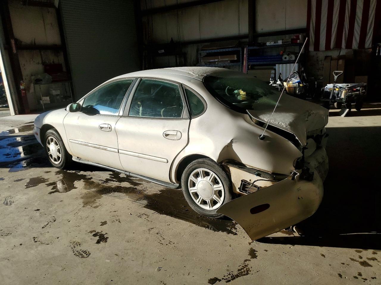 1996 Ford Taurus gl