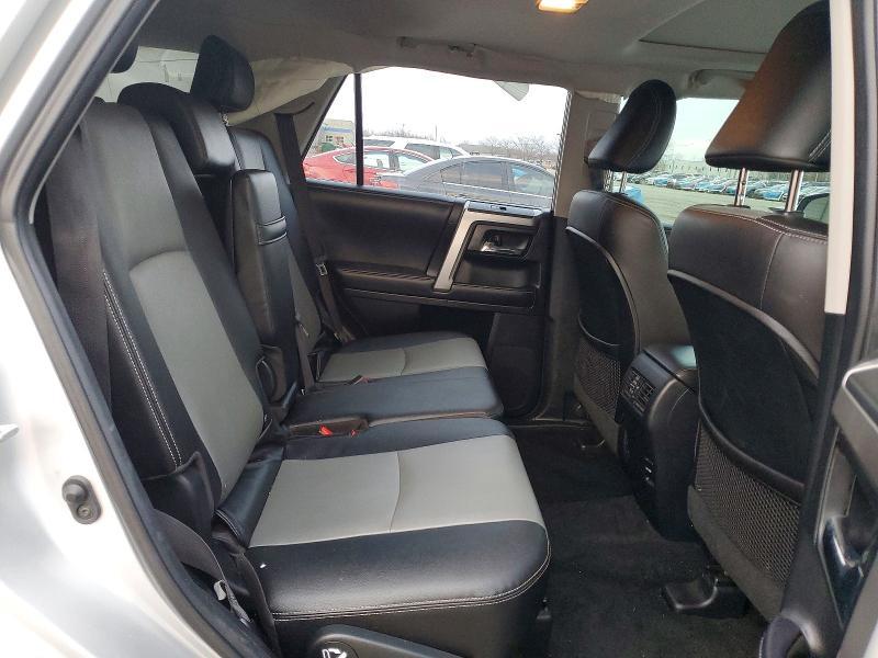 2018 Toyota 4runner Sr5/sr5 Premium