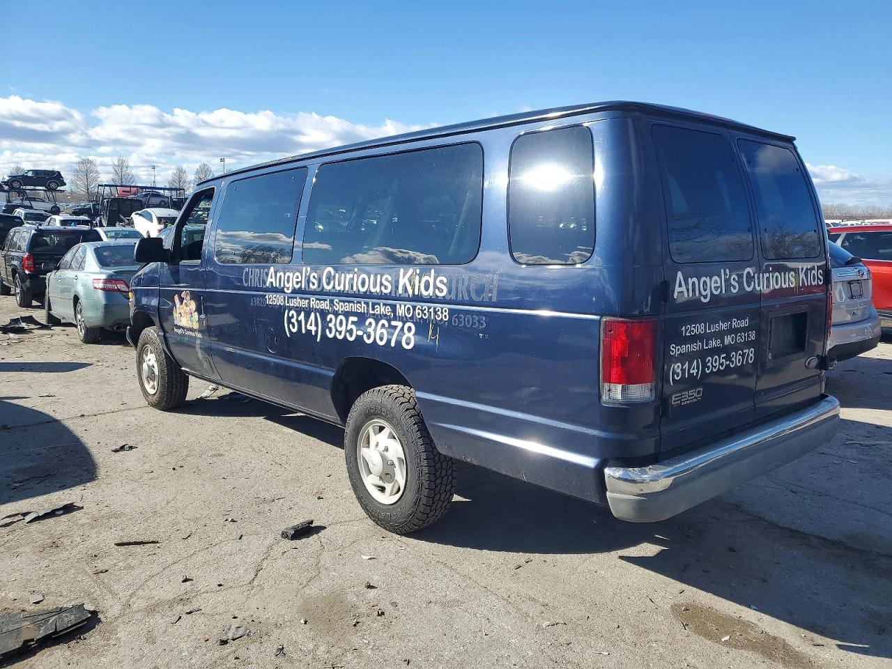 2001 Ford Econoline E350 Super Duty Wagon
