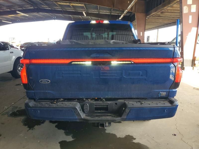 2022 Ford F150 Lightning pro