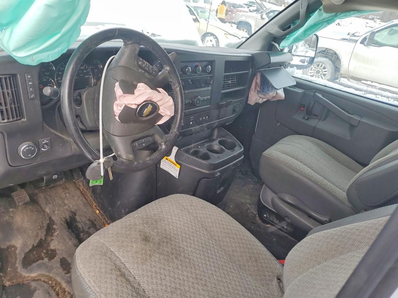 2023 Chevrolet Express G2500