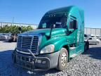 2017 Freightliner Cascadia 1-Truck Cab AND Chassis