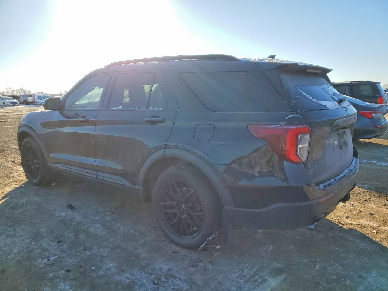2022 Ford Explorer St-line