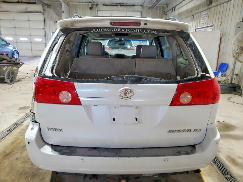 2007 Toyota Sienna xle