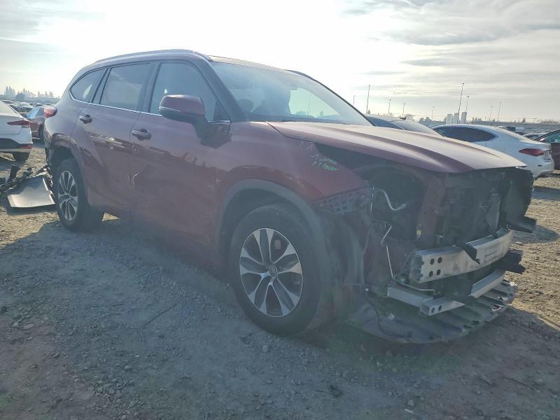 2022 Toyota Highlander xle