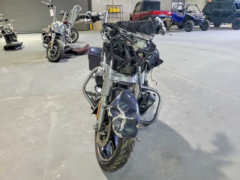 2019 Harley-Davidson Flhx