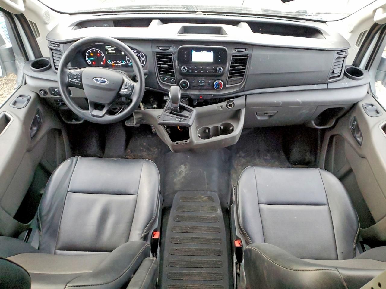 2022 Ford Transit T-250