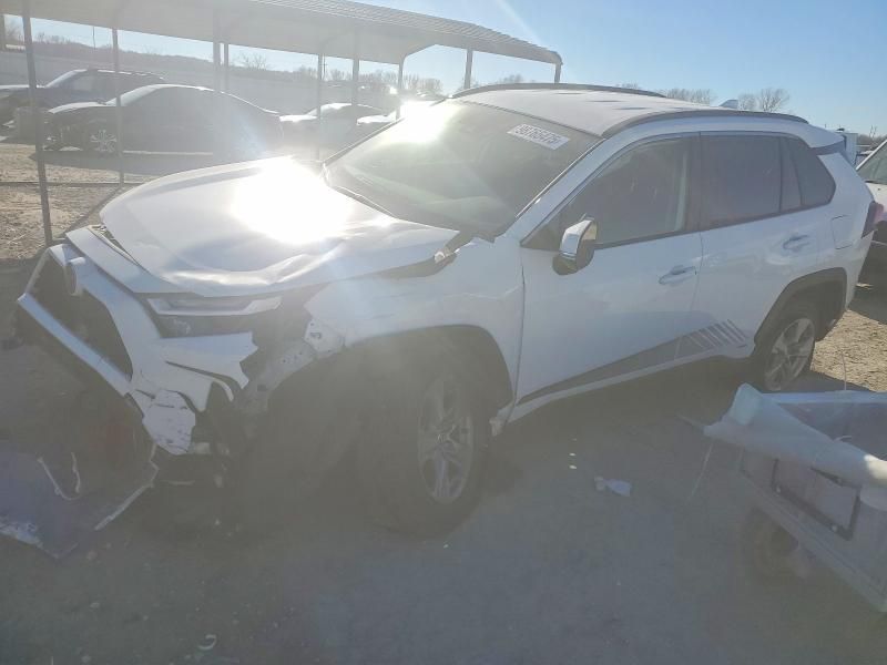 2023 Toyota Rav4 xle