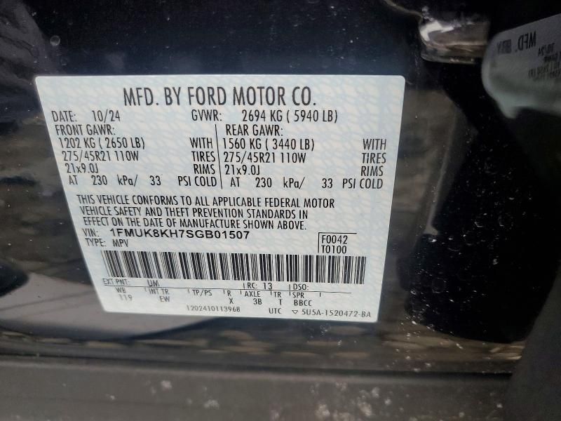 2025 Ford Explorer St-line