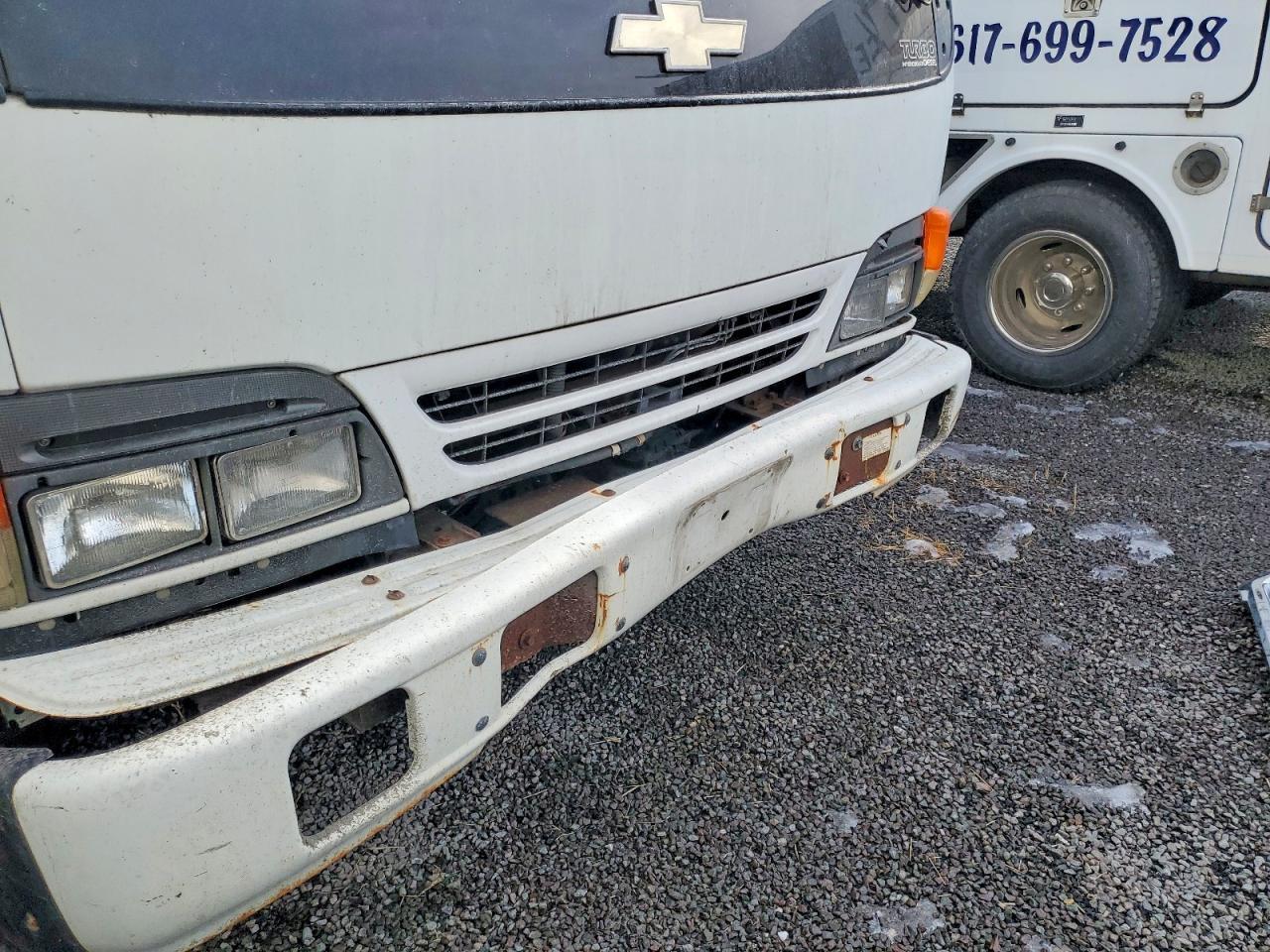 1999 Chevrolet Tilt Master W4S042