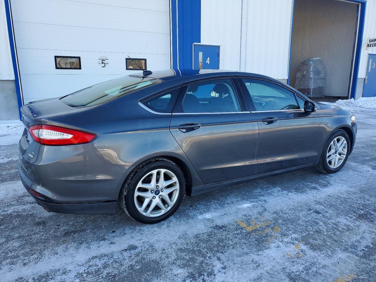2016 Ford Fusion se