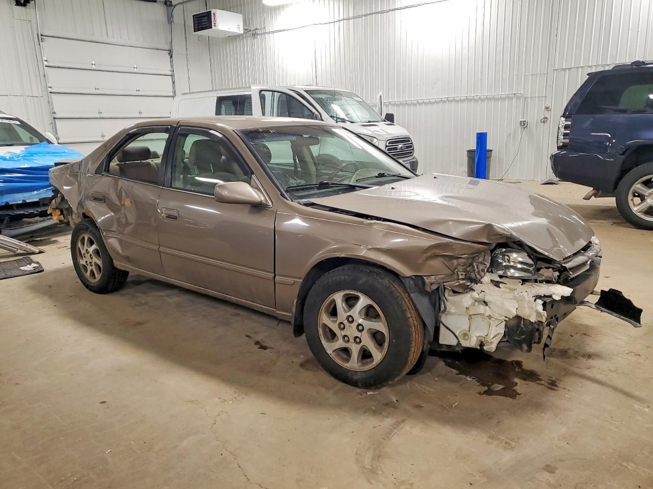 1999 Toyota Camry le