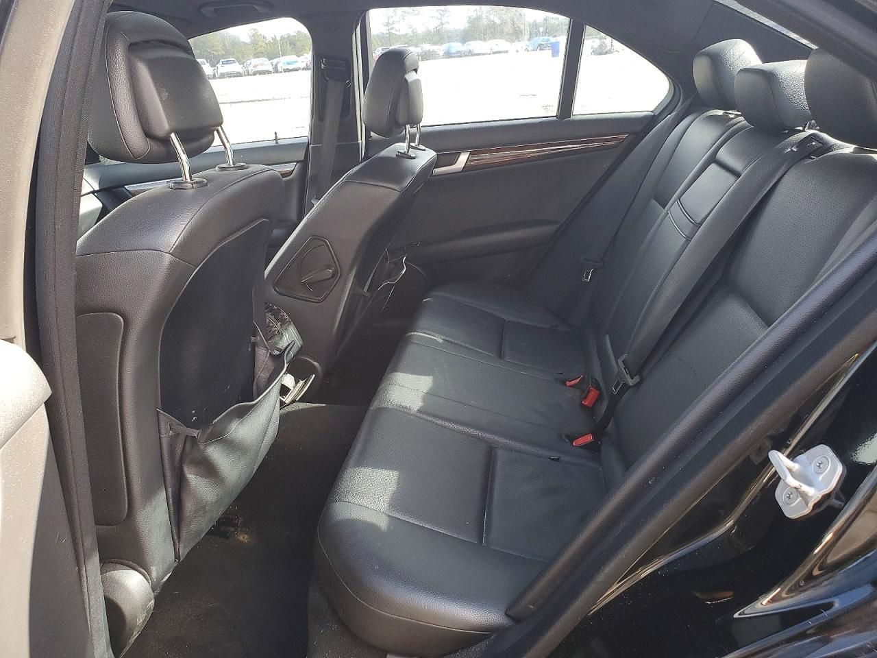 2014 Mercedes-Benz C 250