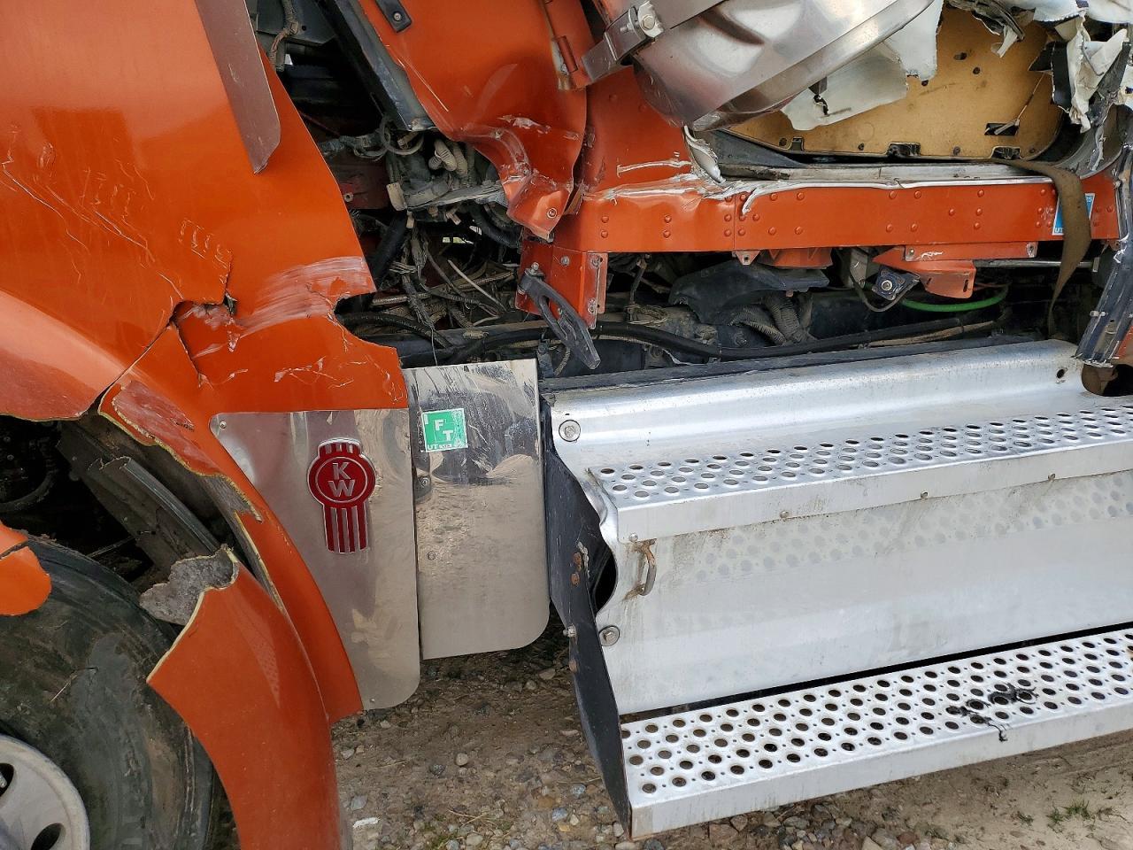 2012 Kenworth W900 Semi Truck