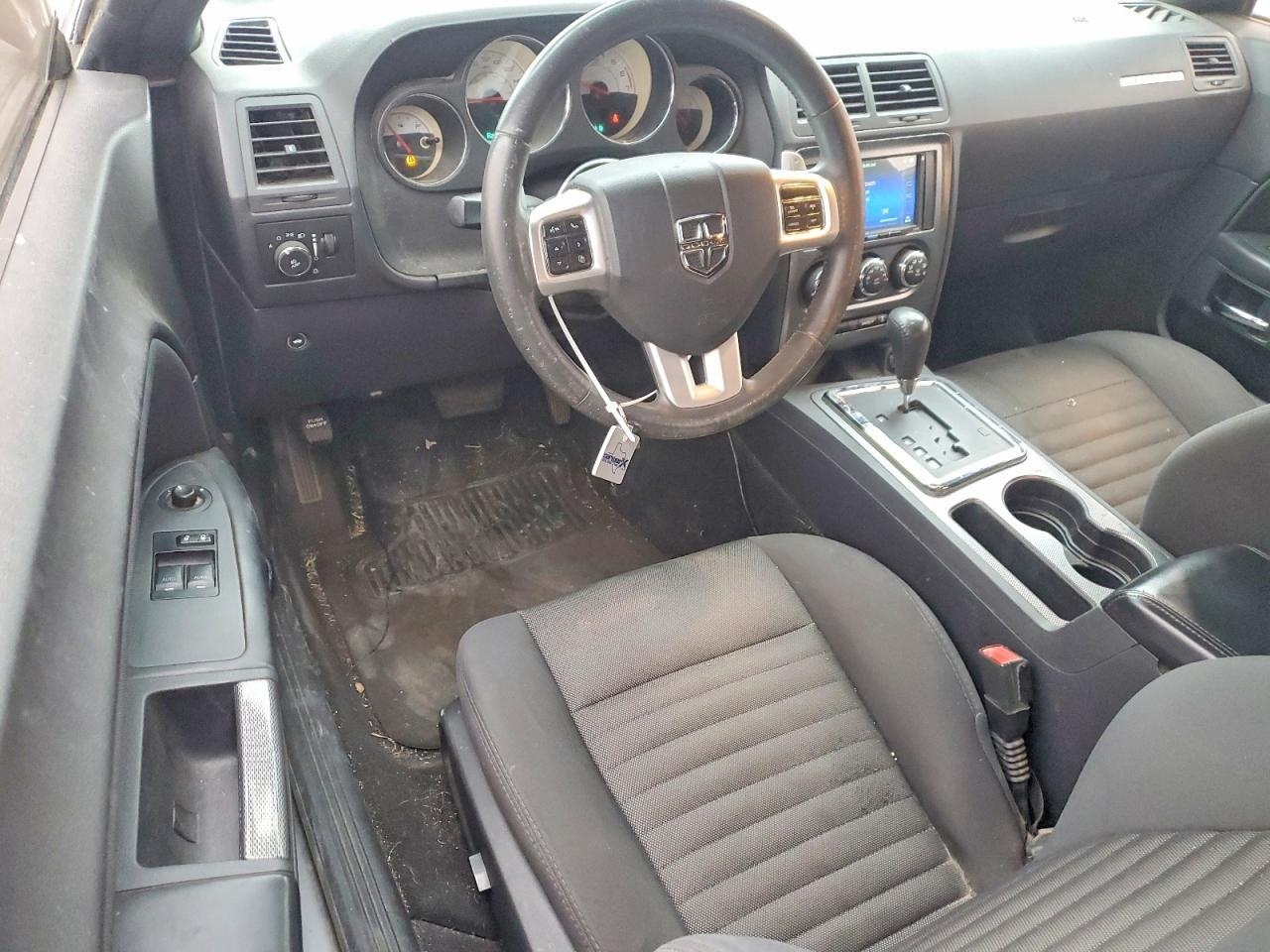 2014 Dodge Challenger r