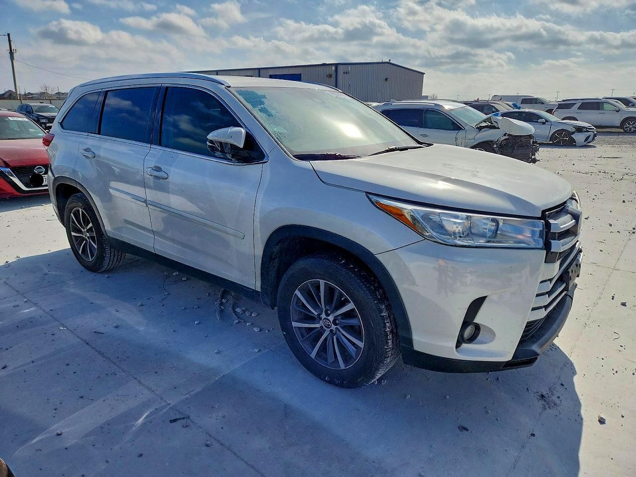 2019 Toyota Highlander se