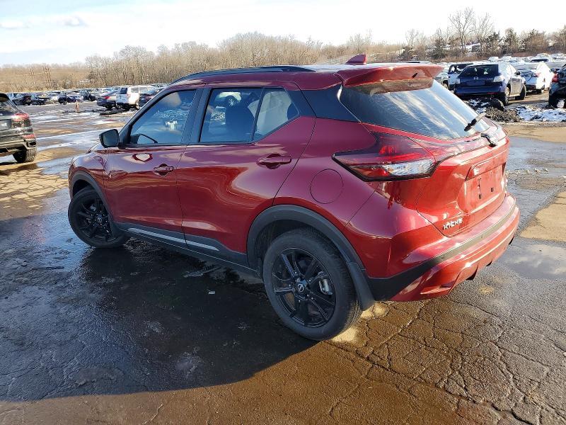 2024 Nissan Kicks sr