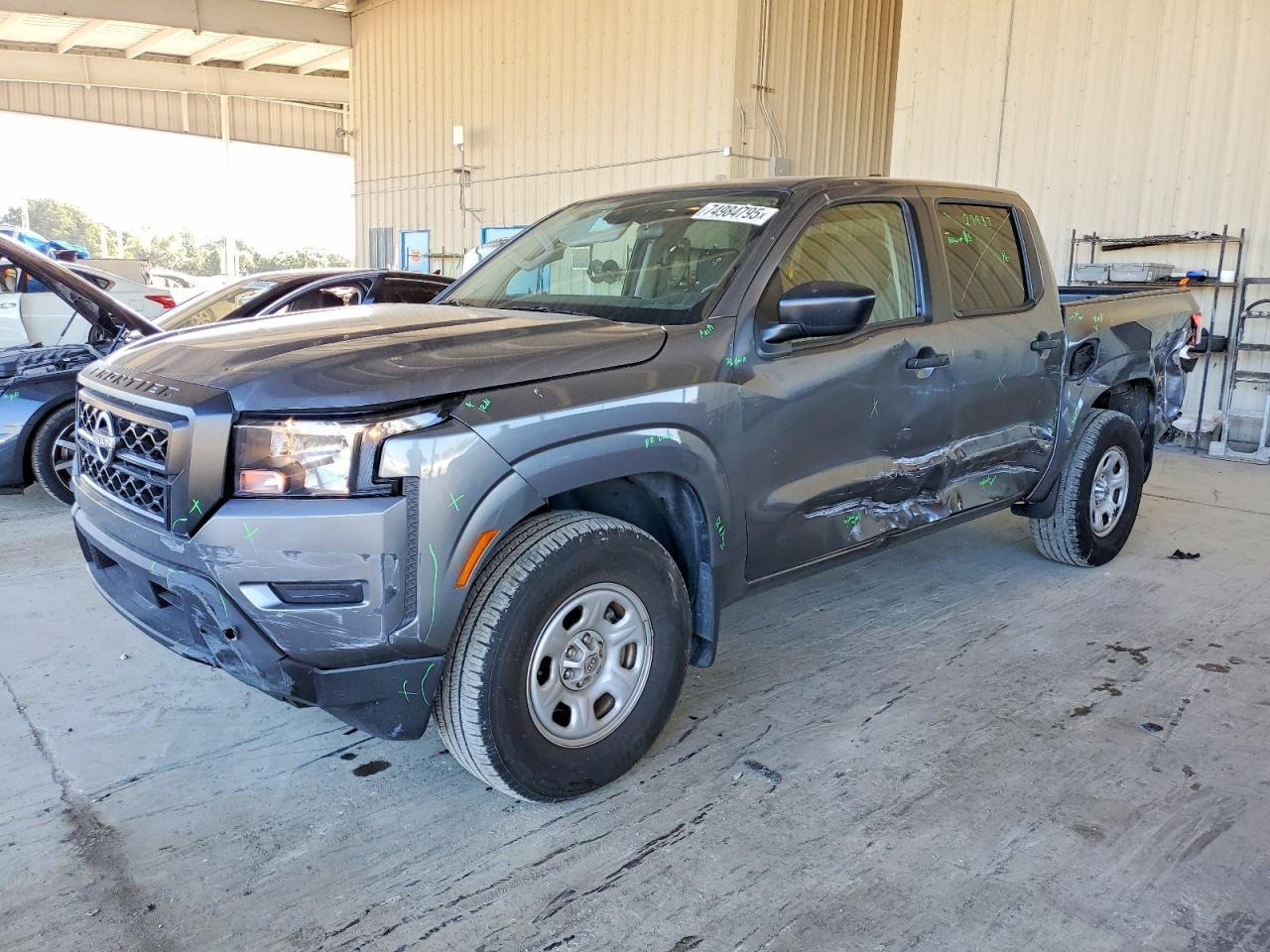 2023 Nissan Frontier S