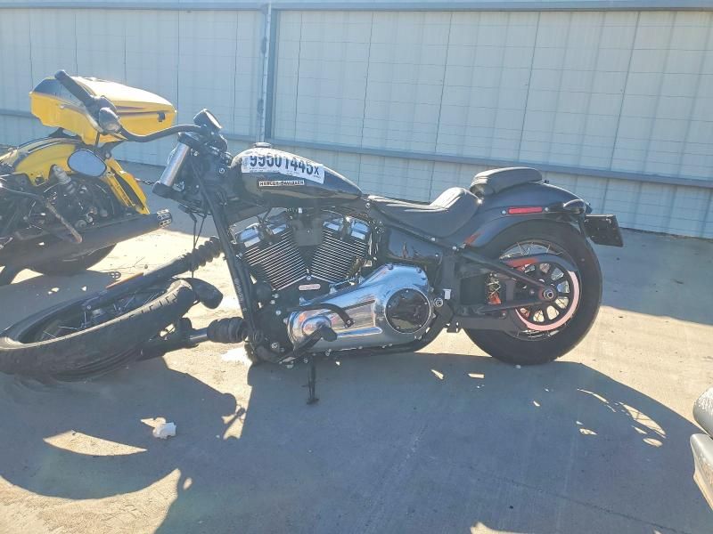 2025 Harley-Davidson Fxbb