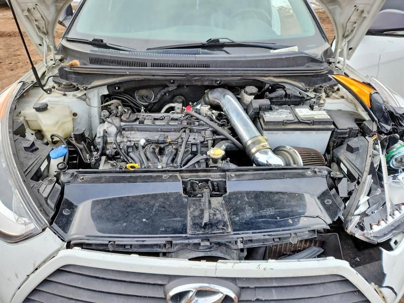 2013 Hyundai Veloster Turbo