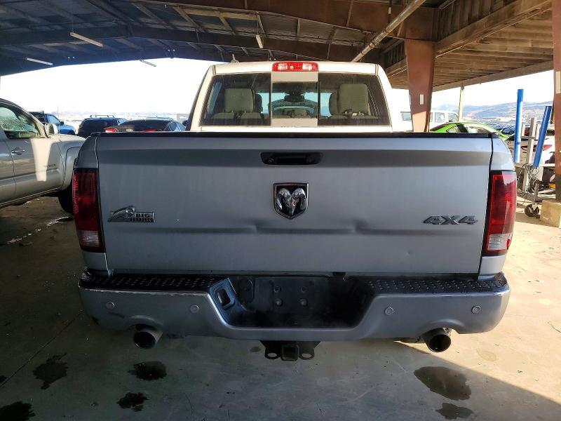 2015 Dodge Ram 1500 slt