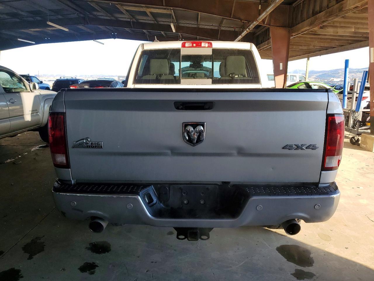 2015 Dodge RAM 1500 SLT