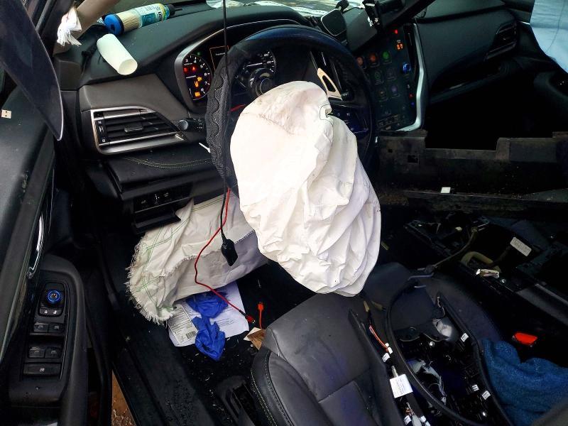 2022 Subaru Outback Onyx Edition xt