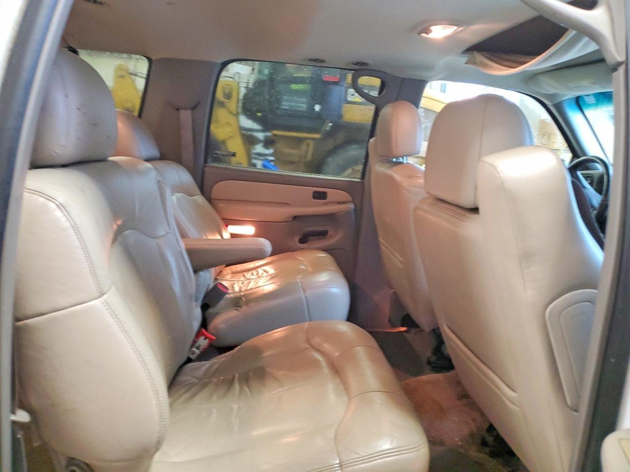 2001 Chevrolet Suburban K1500