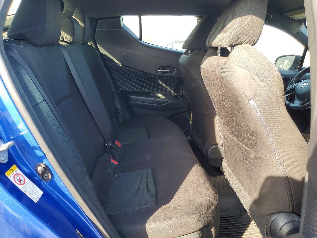 2019 Toyota C-hr xle